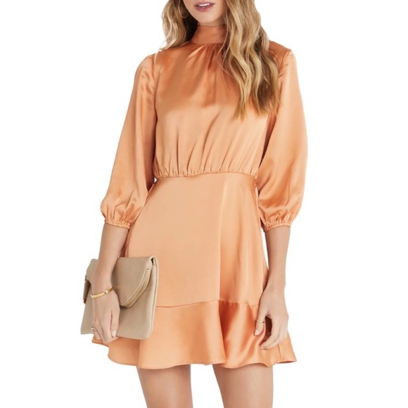 Vici Dresses & Skirts - Vici Collection Satin Balloon Sleeve Dress NWT